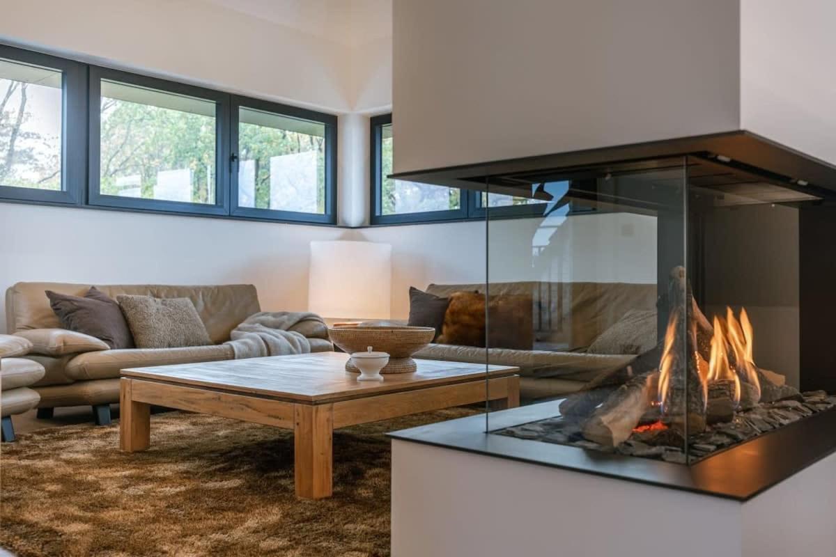 Huswell - Luxurious Apartment With Parking Beernem Exterior foto